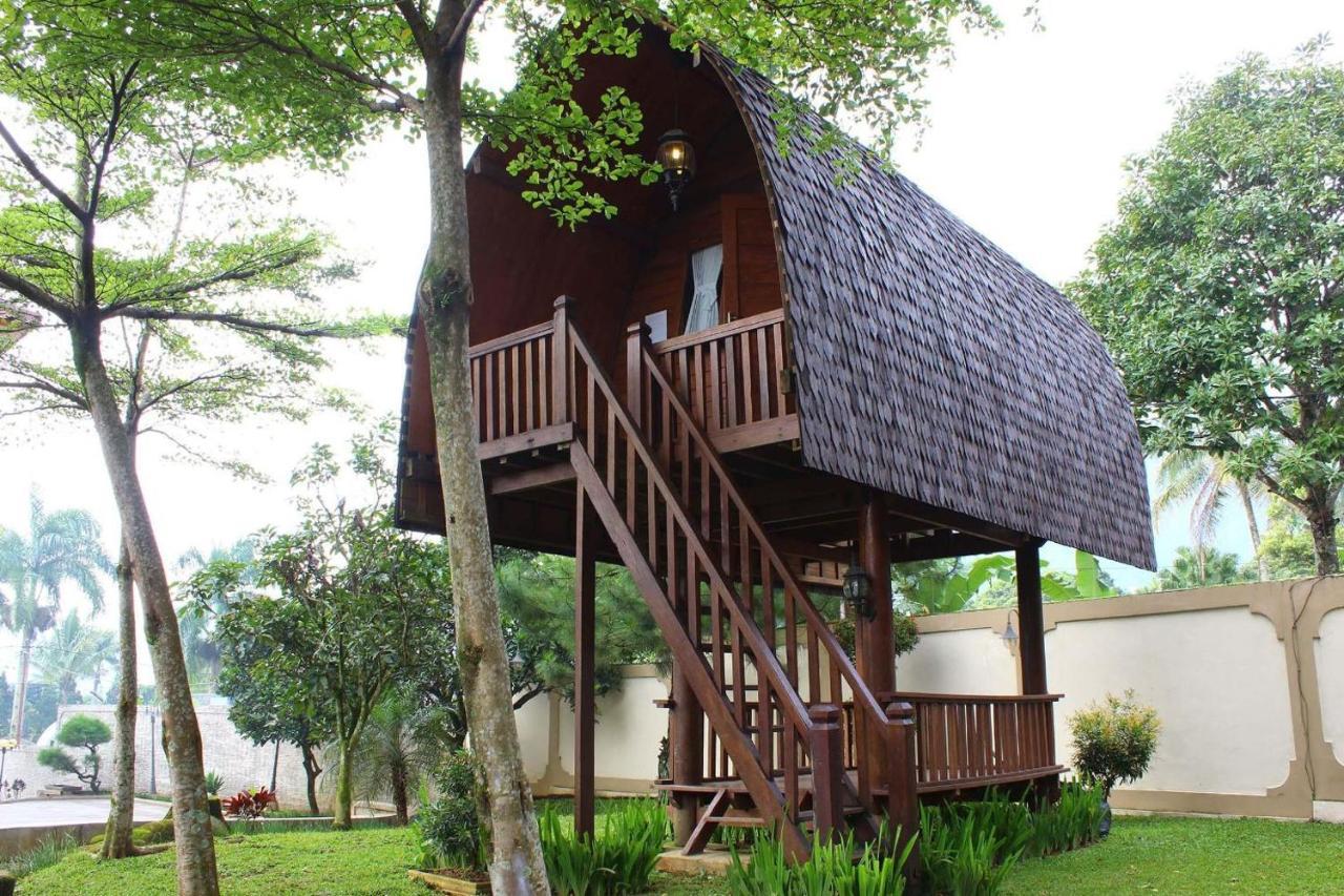 The Kulawi Villa & Resort Puncak Exterior photo